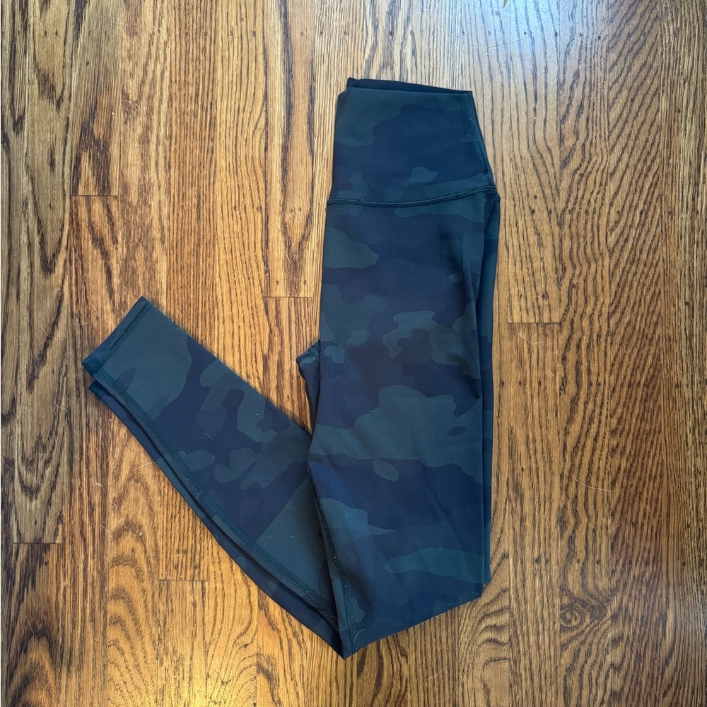 Alo camo leggings